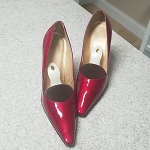 Stuart Weitzman Candy Apple Red Pumps